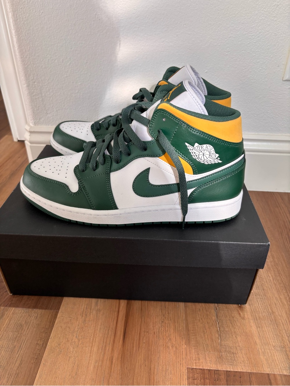 Nike Air Jordan 1 Mid Men's Sneakers - White / Dark Green / Yellow